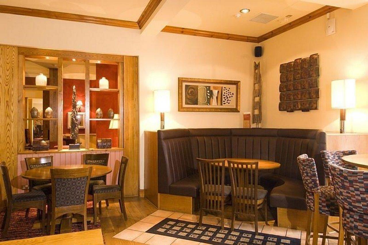 Premier Inn Liverpool Exterior photo